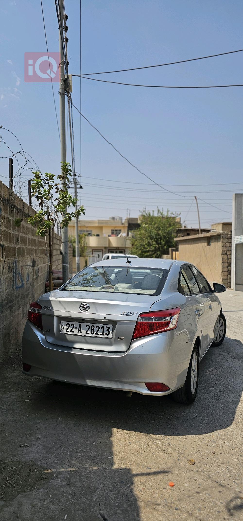 تۆیۆتا یارس